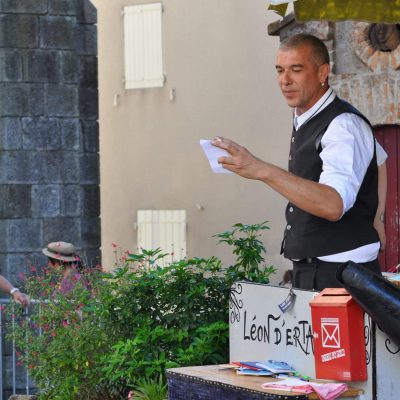 Léon Dertal - Crieur public